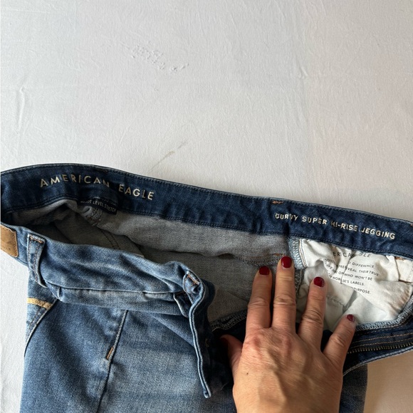 2 American Eagle Jeans. 2 pairs of jeans for half the price of 1. - Picture 6 of 8